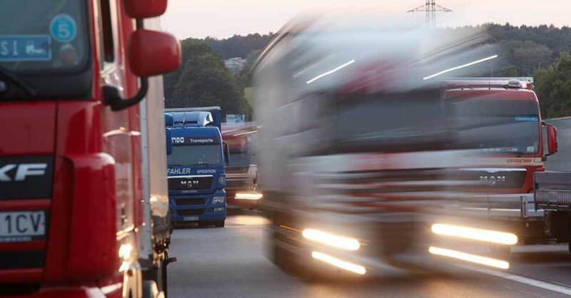 Lastwagen, LKW, Sattelschlepper, © Thomas Frey - dpa (Symbolbild)